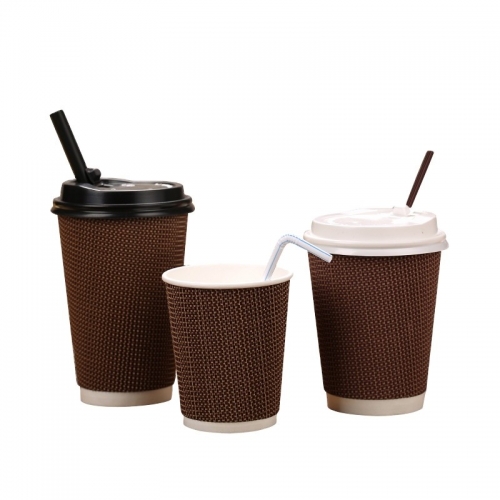 Bicchiere di carta ondulato per caffè